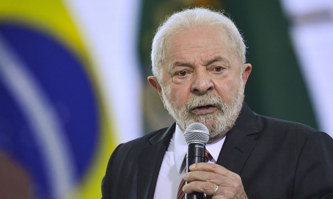 O presidente, Luiz Inácio Lula da Silva (PT) deverá indicar o novo PGR após chegar de Nova York