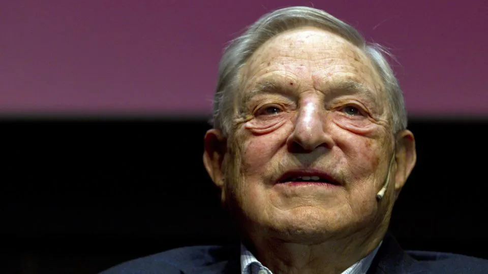 George Soros durante conferência na Espanha, em 2013: