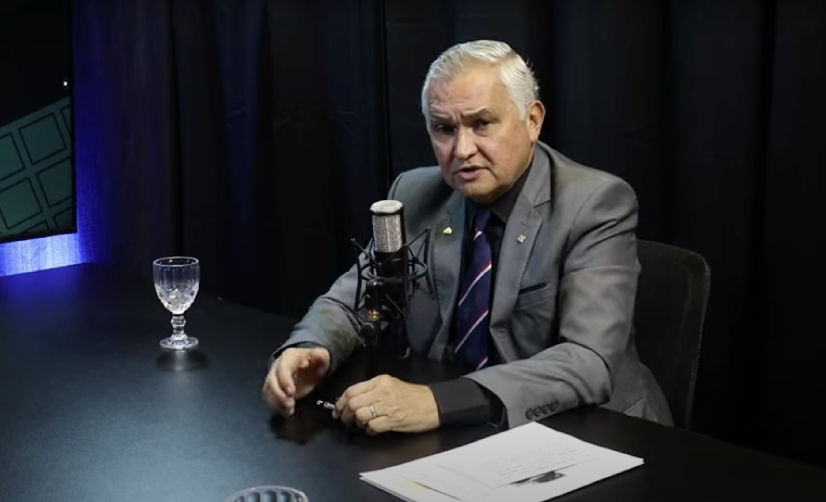 Deputado General Girão fala sobre a polêmica do artigo 142 da Constituição no programa Assunto Capital