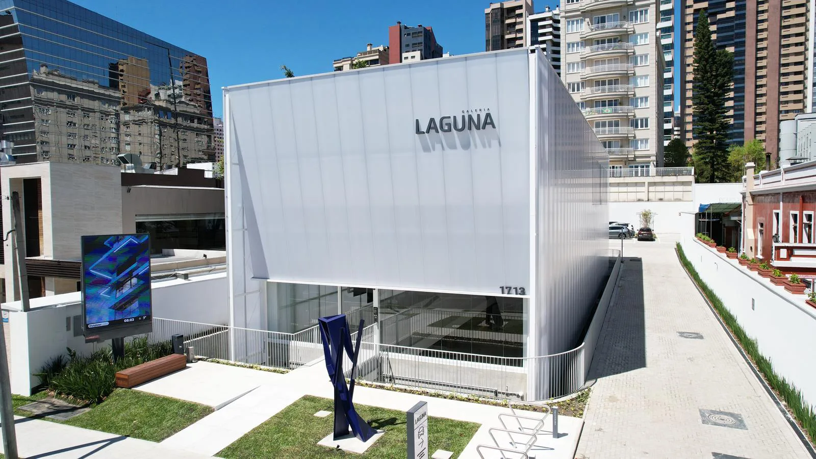 Galeria Laguna, em Curitiba, recebeu o título de ser o mais edifício sustentável do mundo.