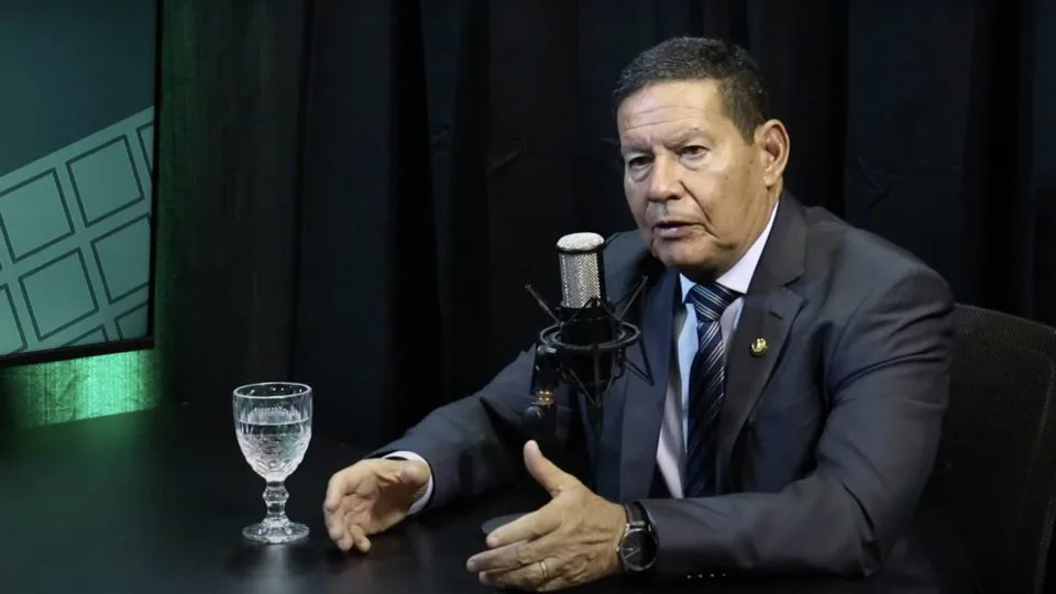 Senador Hamilton Mourão no programa Assunto Capital