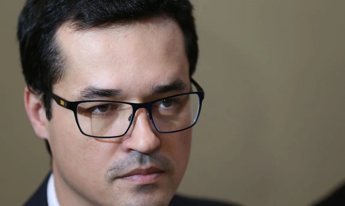 Deltan Dallagnol fala à Gazeta do Povo após a filiação ao Partido Novo