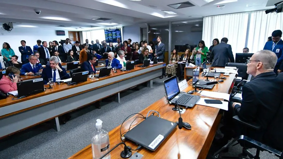 Comissão Senado