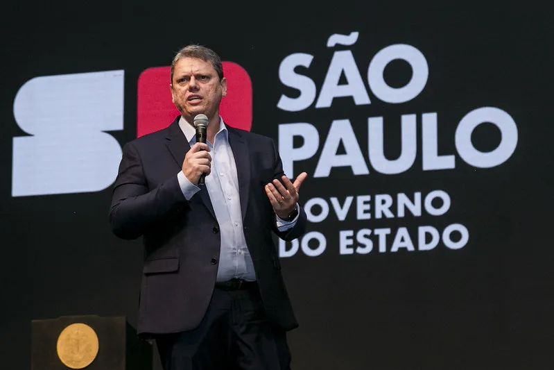 Tarcísio de Freitas (Republicanos) quer engatar pacote de privatização para alavancar infraestrutura do estado de São Paulo.