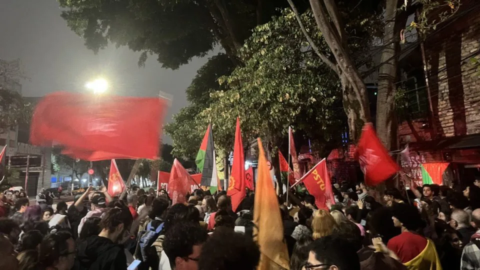 Protesto partidos de esquerda