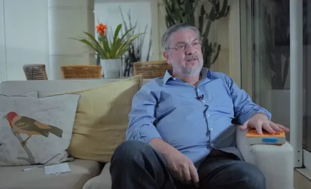 Em prisão domiciliar, Antônio Palocci participa do documentário 'Libelu: Abaixo a Ditadura' (2020).