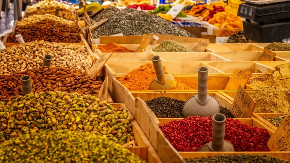 Brasil é um dos campeões na produção e no desperdício de alimentos.