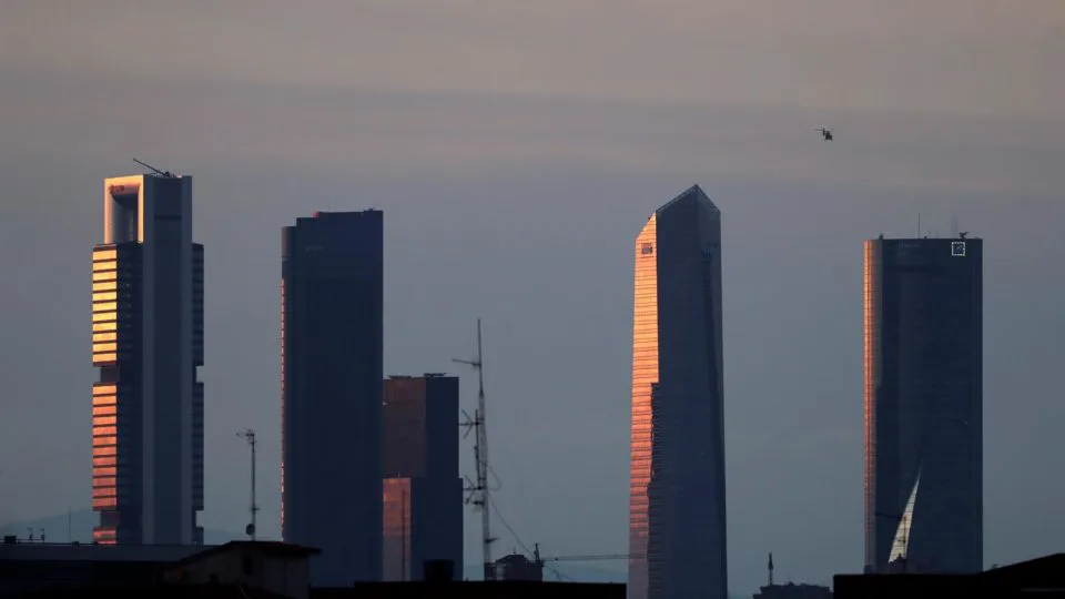 Arranha-céus no distrito financeiro de Madri, na Espanha