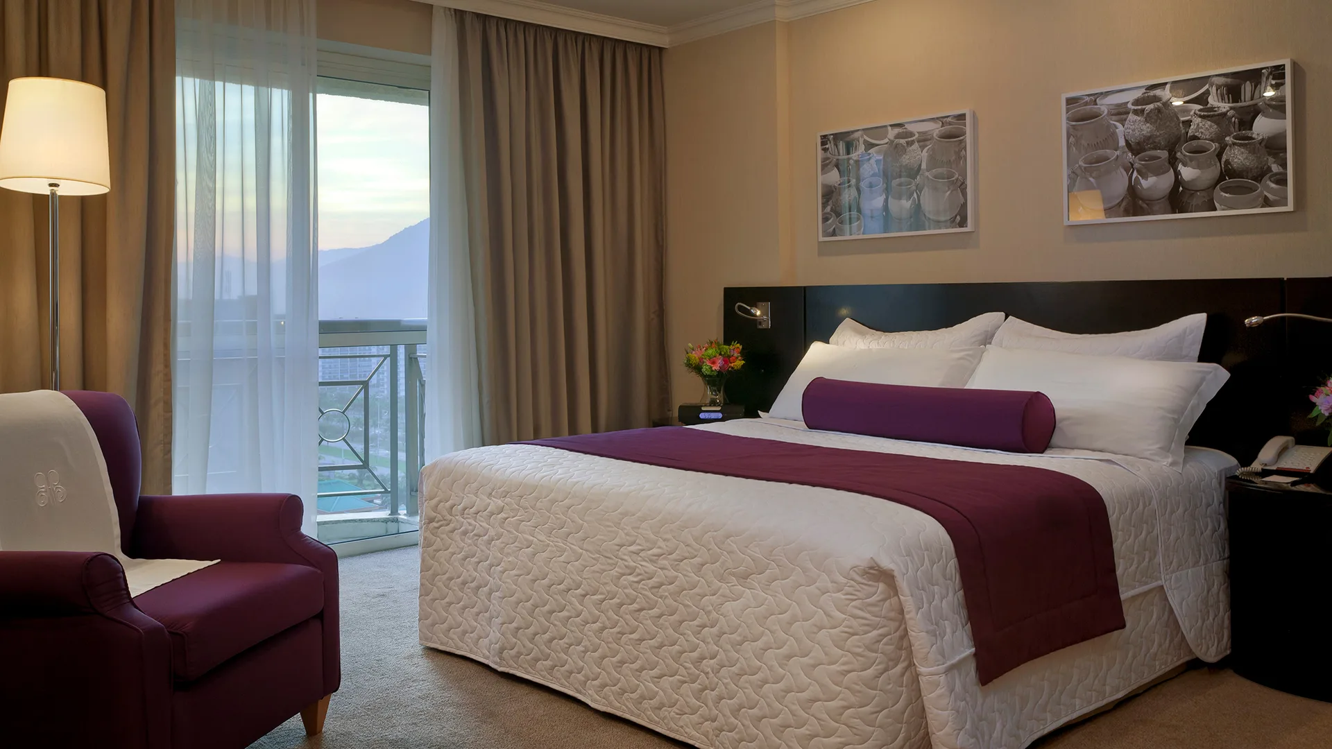 O Premier Casal é a acomodação que garante maior requinte e sofisticação no Bourbon Rio de Janeiro