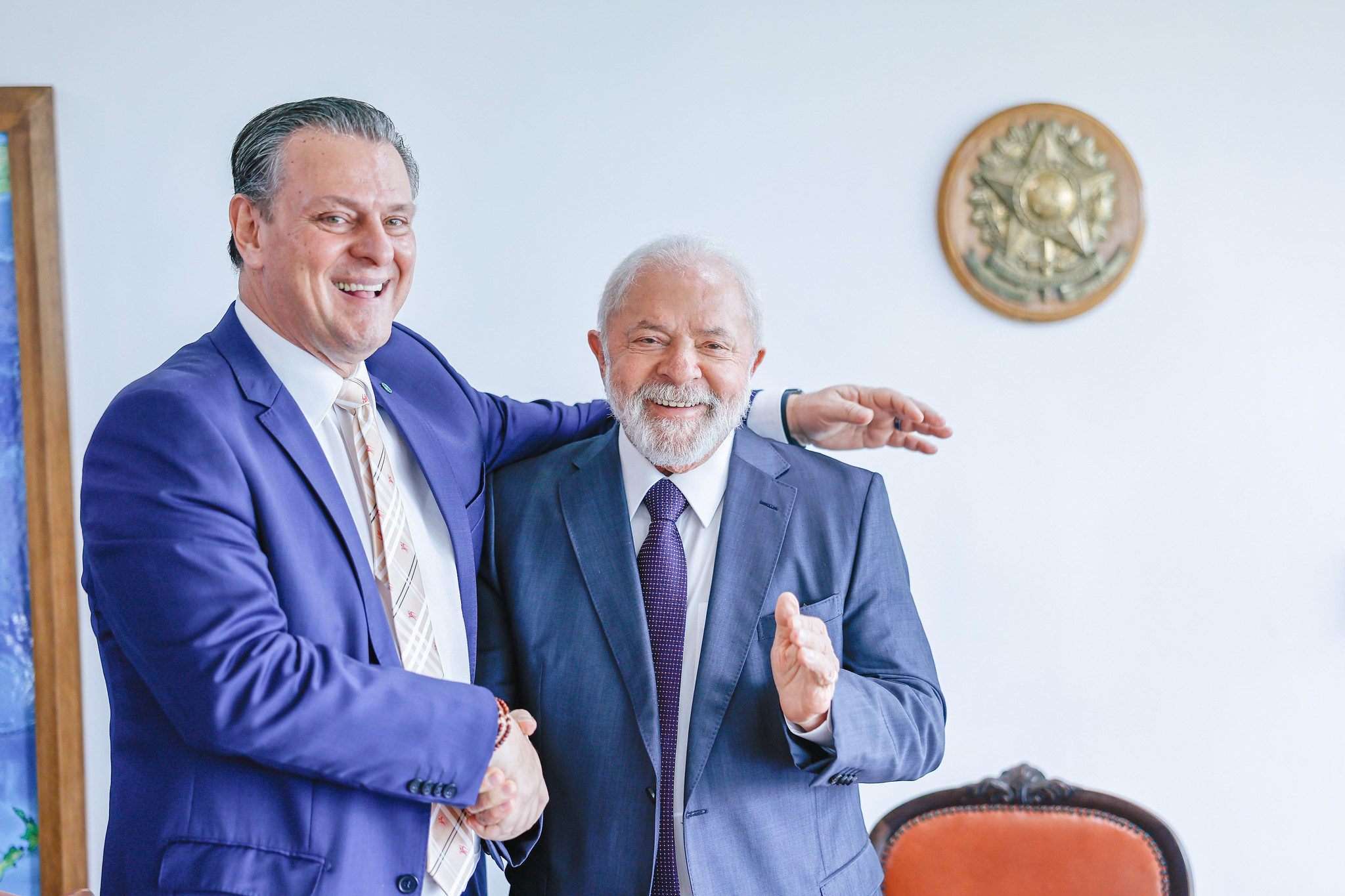 O ministro da Agricultura, Carlos Fávaro (PSD), e o presidente da República, Luiz Inácio Lula da Silva (PT), colecionam promessas descumpridas ao setor agropecuário brasileiro.