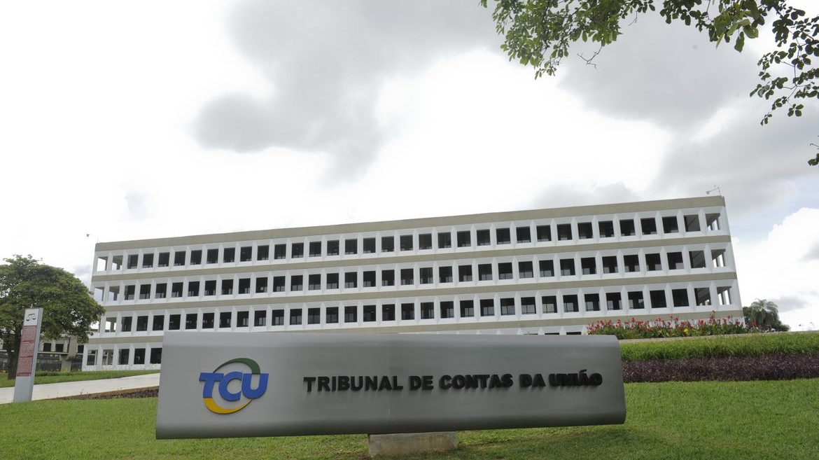 Auditoria do TCU aponta que implantação de portal não atende a normas previstas na Nova Lei de Licitações e Contratos.