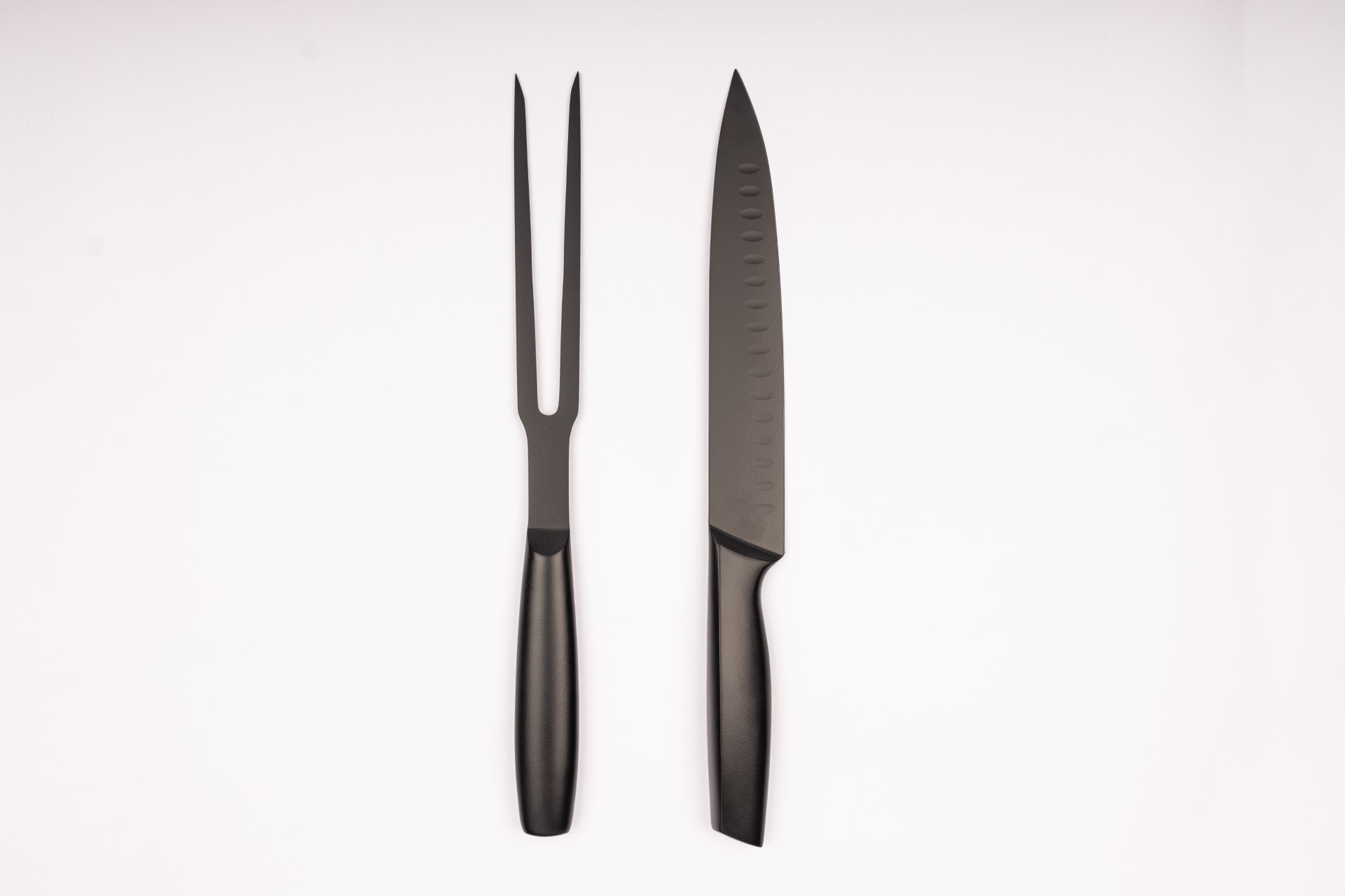 Facas de churrasco da linha de produtos do chef Curtis Stone.