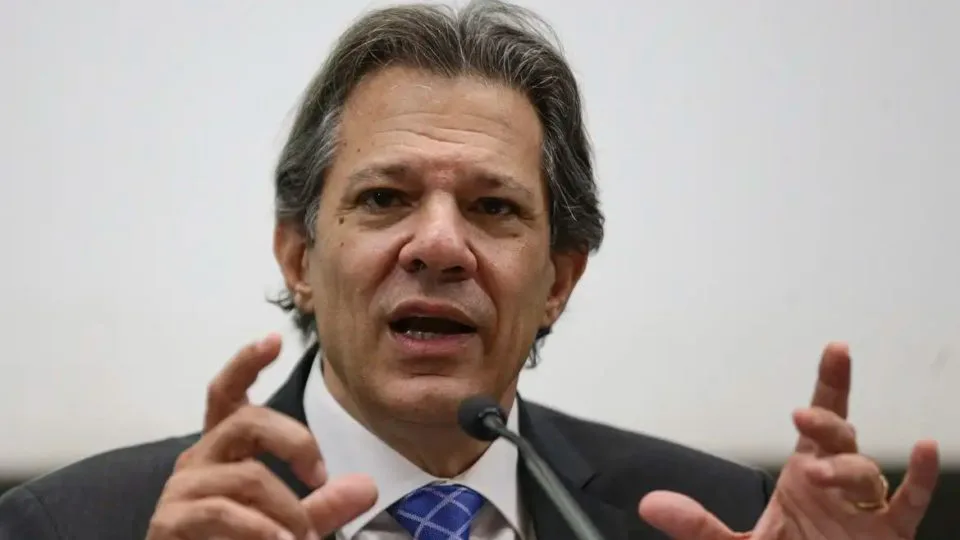 O Imposto de Valor Agregado (IVA) criado pela reforma tributária colocará o Brasil em primeiro lugar no ranking de impostos.