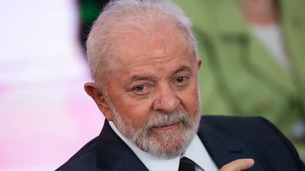 Lula diz que contra-ataque de Israel ao Hamas é “igual ao terrorismo” e reforçou críticas às ações contra grupo.