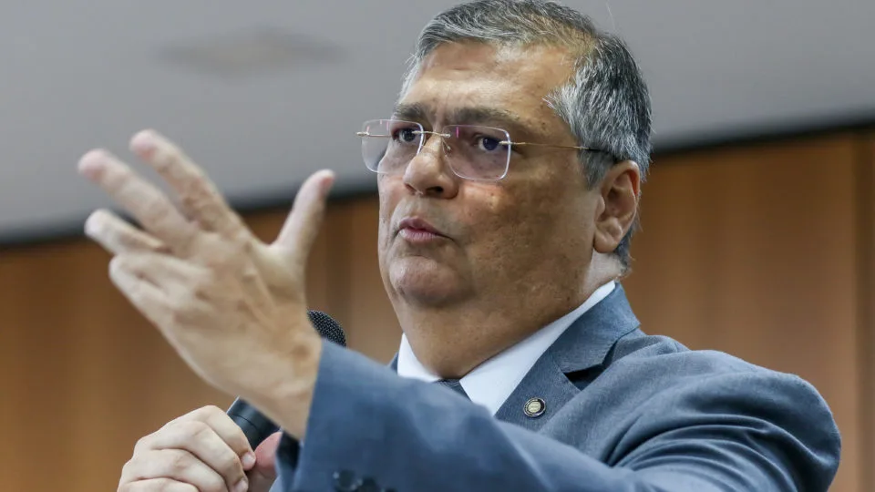 Ministro da Justiça de Lula, Flávio Dino foi inidicado para assumir vaga no STF