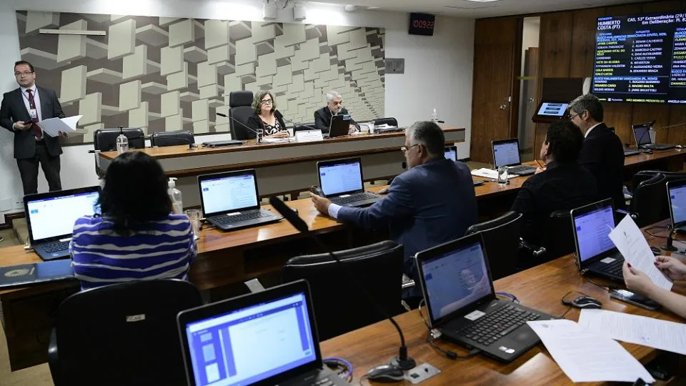 vacinação escolas