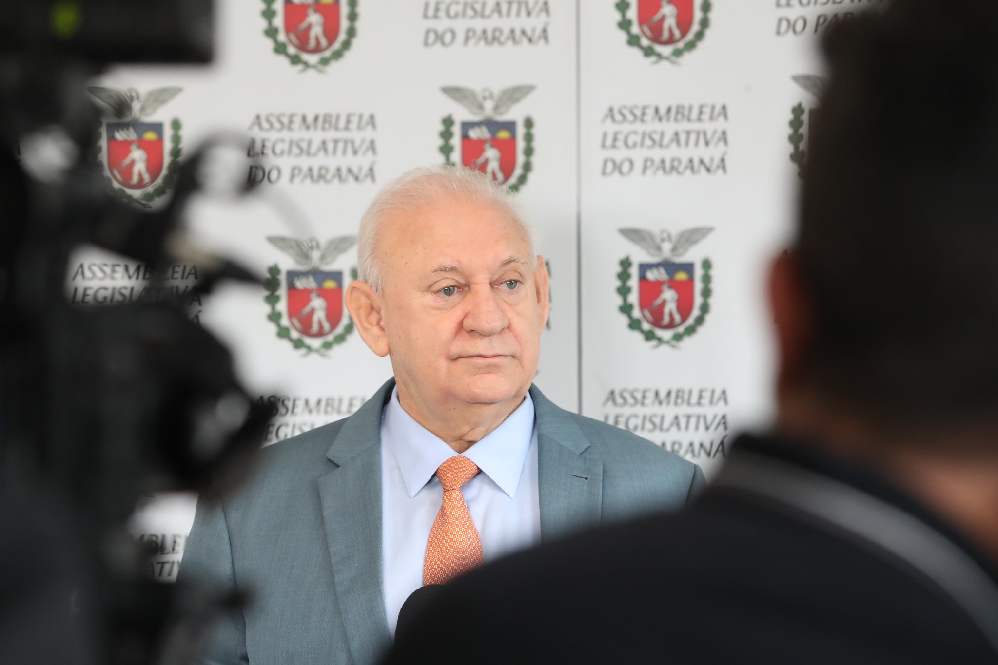 Presidente da Assembleia Legislativa do Paraná, Ademar Traiano assinou acordo no qual admite que praticou corrupção.