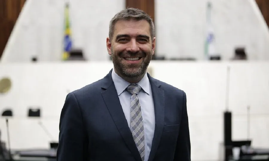Denian Couto (Podemos)