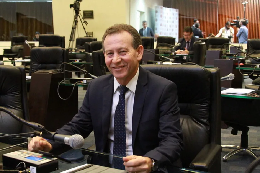 Professor Lemos (PT)