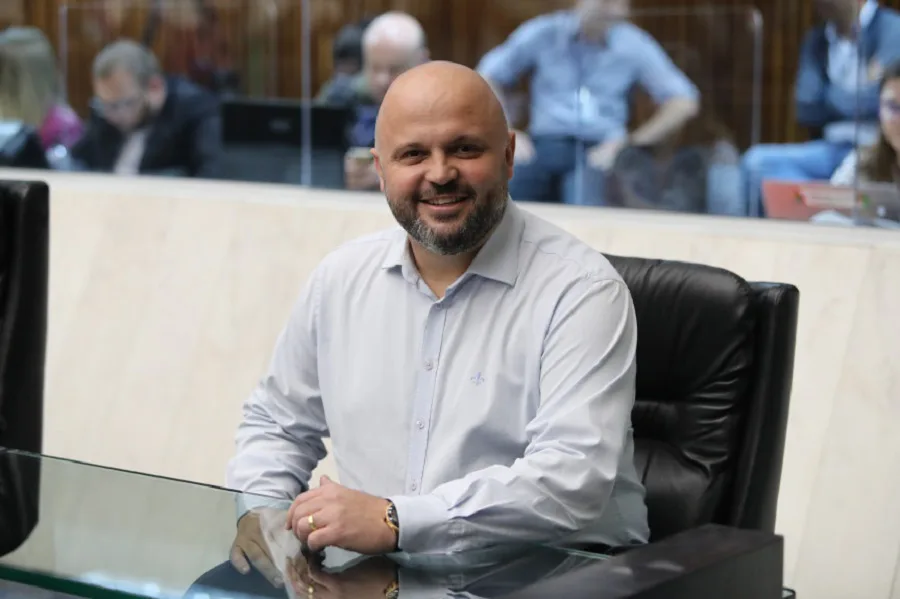 Thiago Bührer (União)