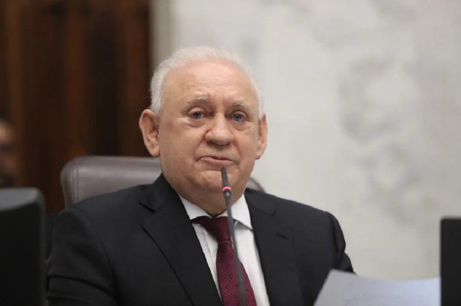 Ademar Traiano está no quinto mandato consecutivo como presidente da Assembleia Legislativa do Paraná (Alep).