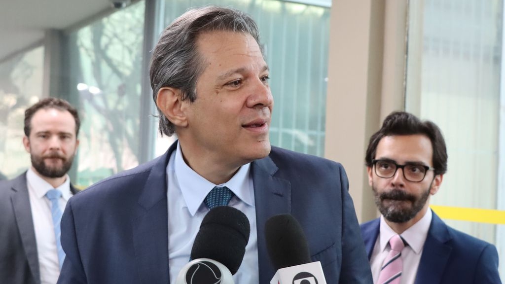 Ministro da Fazenda deve anunciar novas medidas econômicas entre esta terça (26) e quarta (27) para alcançar meta de zerar déficit das contas em 2024.