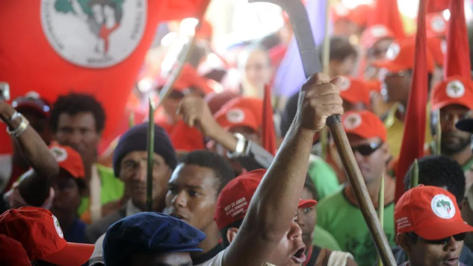 Integrantes do Movimento Sem terra