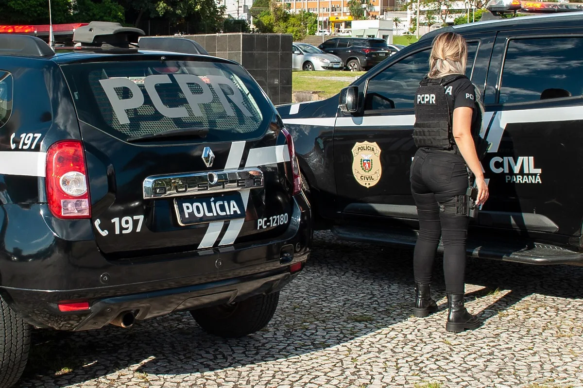 A Polícia Civil de Foz do Iguaçu investiga suspeitos de instalação de câmera clandestina.