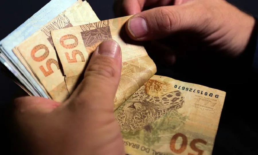 O impacto nos cofres municipais com o reajuste do salário mínimo será de R$ 4,33 bilhões.