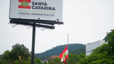 Governo de Santa Catarina começa o ano com mudanças no secretariado.