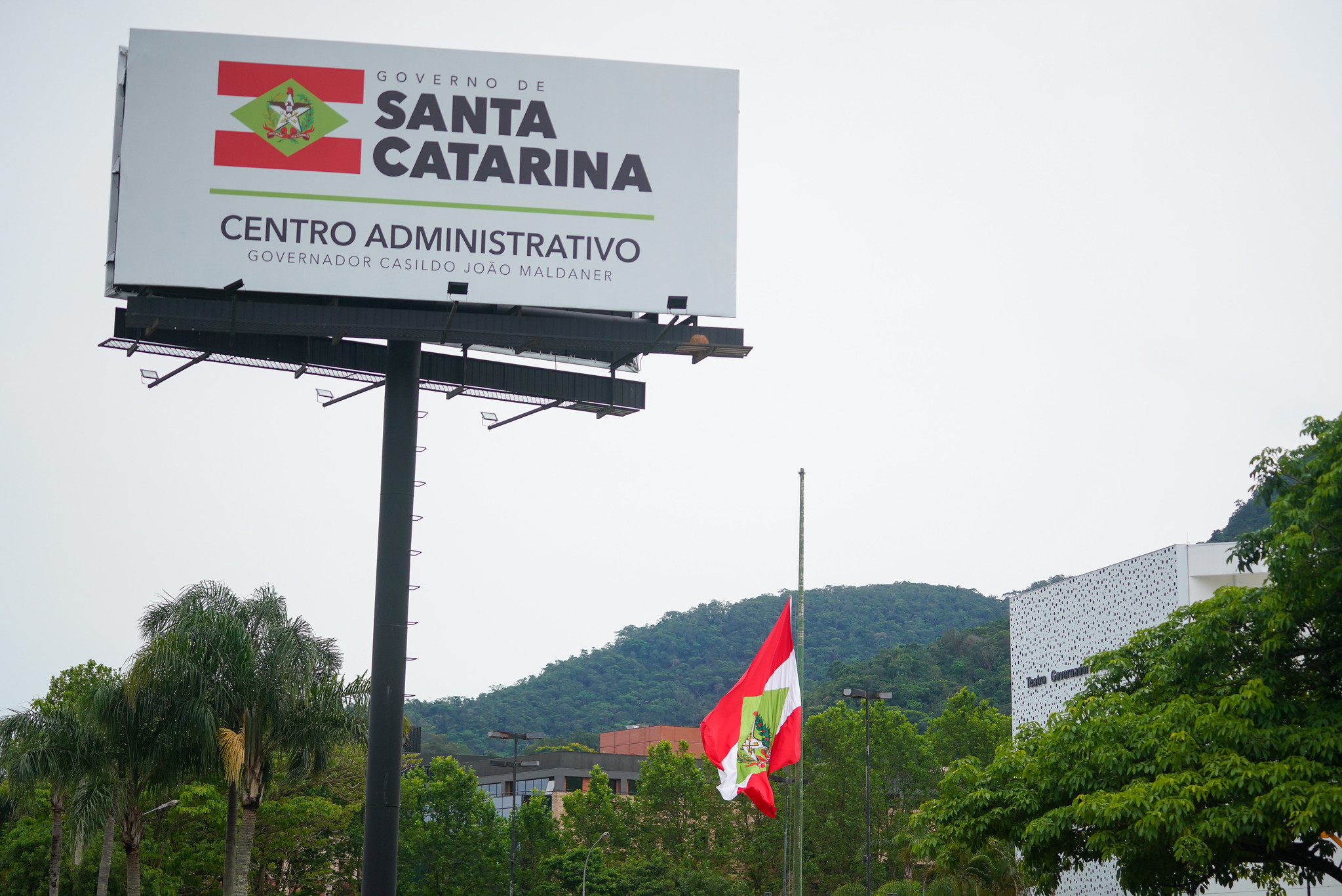Governo de Santa Catarina começa o ano com mudanças no secretariado.