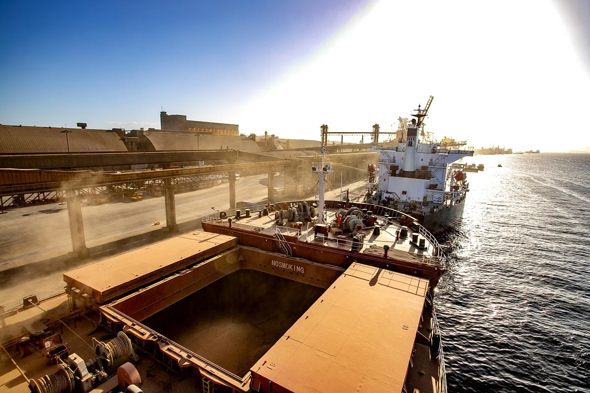 Em 2023, houve um crescimento de 25% nas exportações das cooperativas do Paraná.