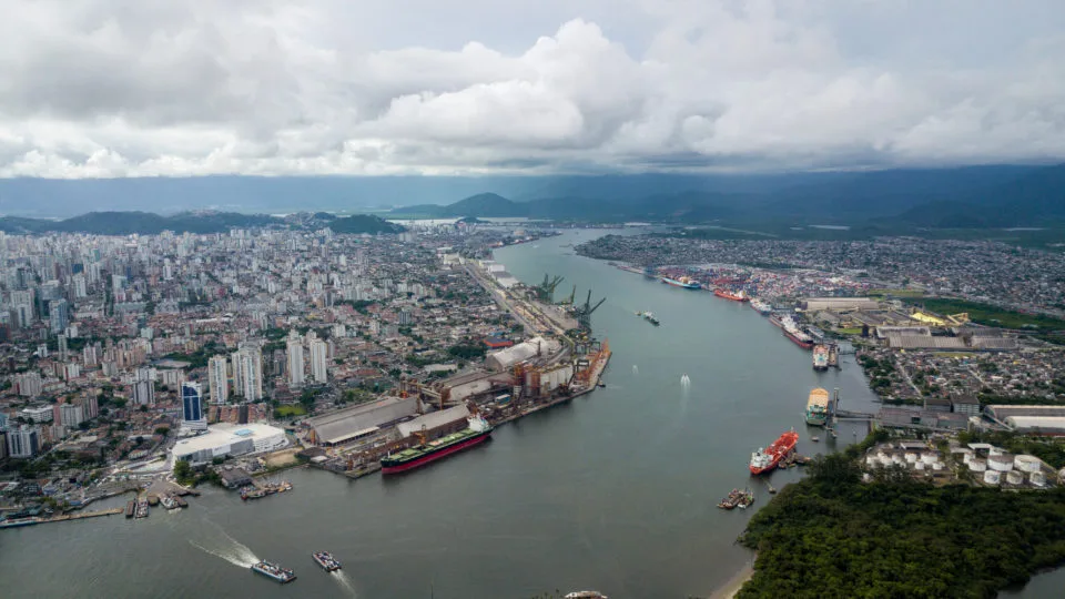 Esperada há 100 anos, obra do túnel Santos-Guarujá vai custar R$ 5,8 bilhões e prevê parceria privada.