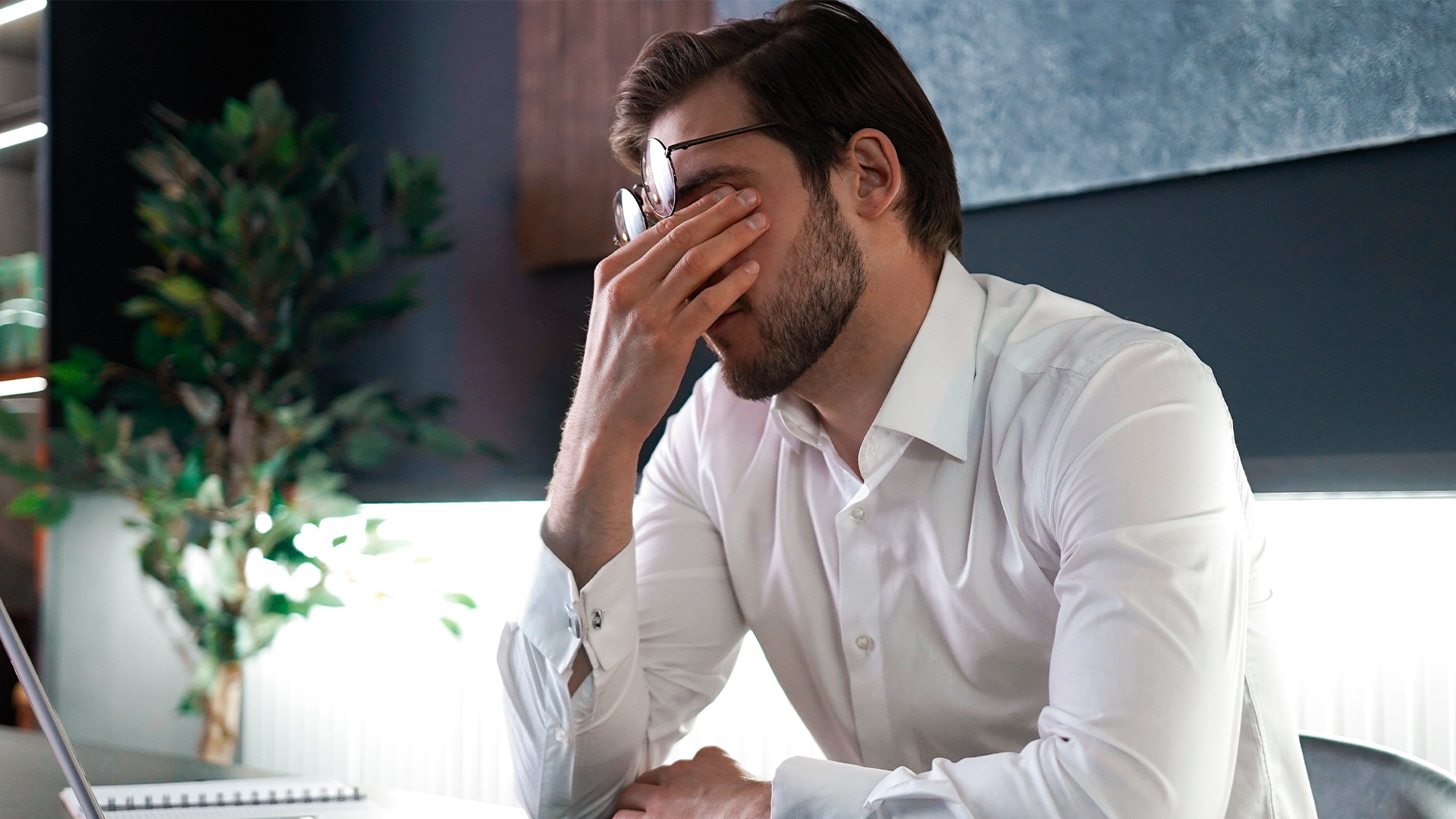 O cansaço passa a ser anormal e prejudicial quando se torna comum na sua rotina, e quando você não se sente bem mesmo quando descansa por muito tempo