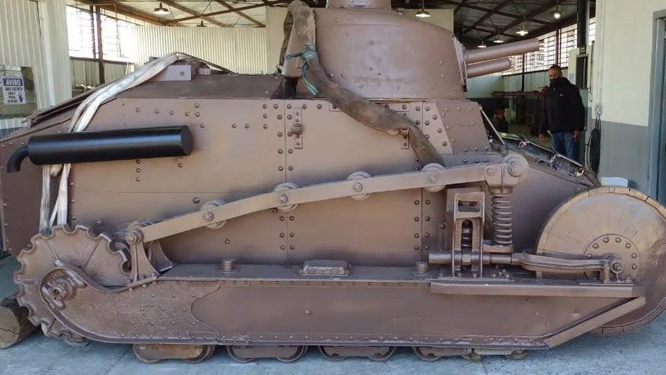 Tanque FT-17 - Exército - Brasil