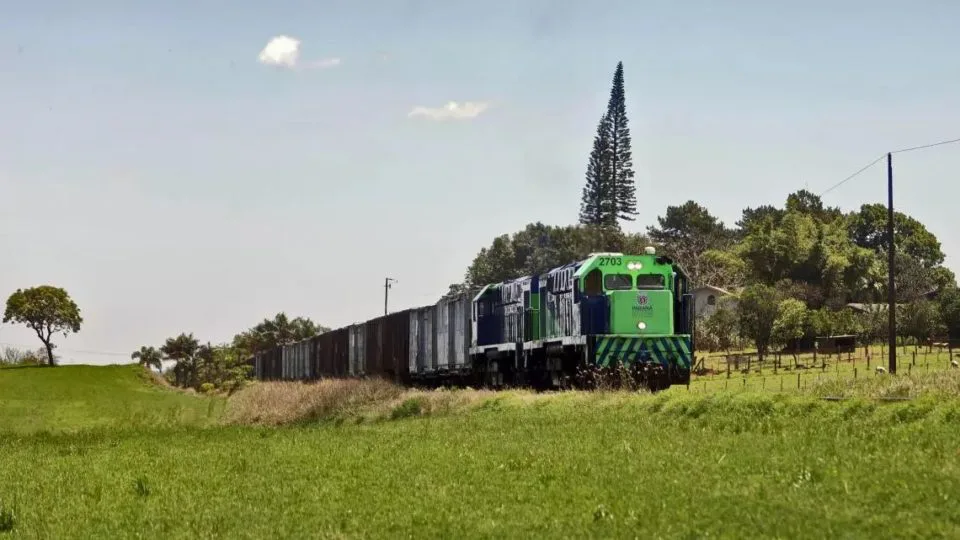 A redução do custo logístico é estimada em 30% com a Nova Ferroeste.