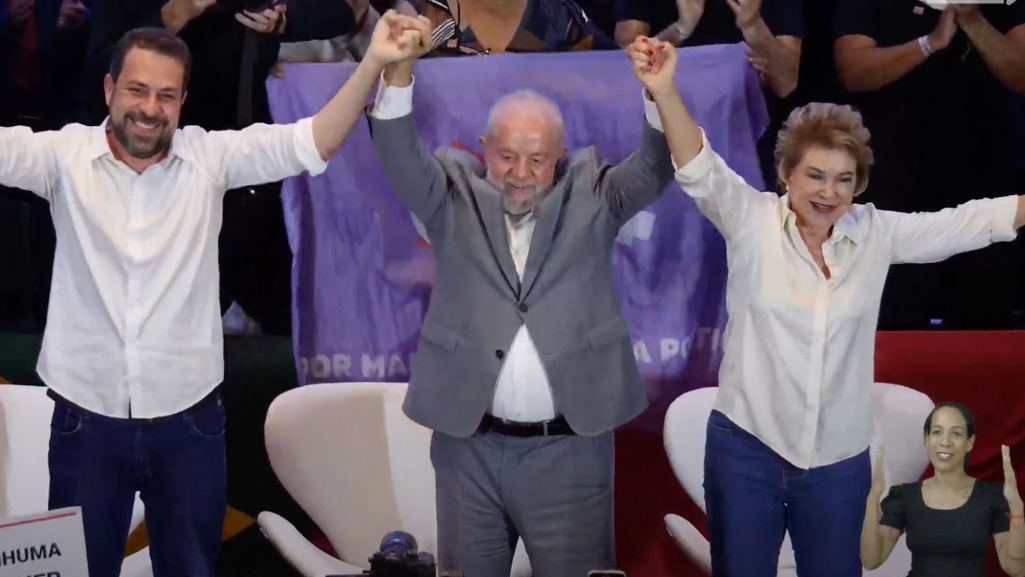 Marta Suplicy retorna ao Partido dos Trabalhadores nove anos depois.