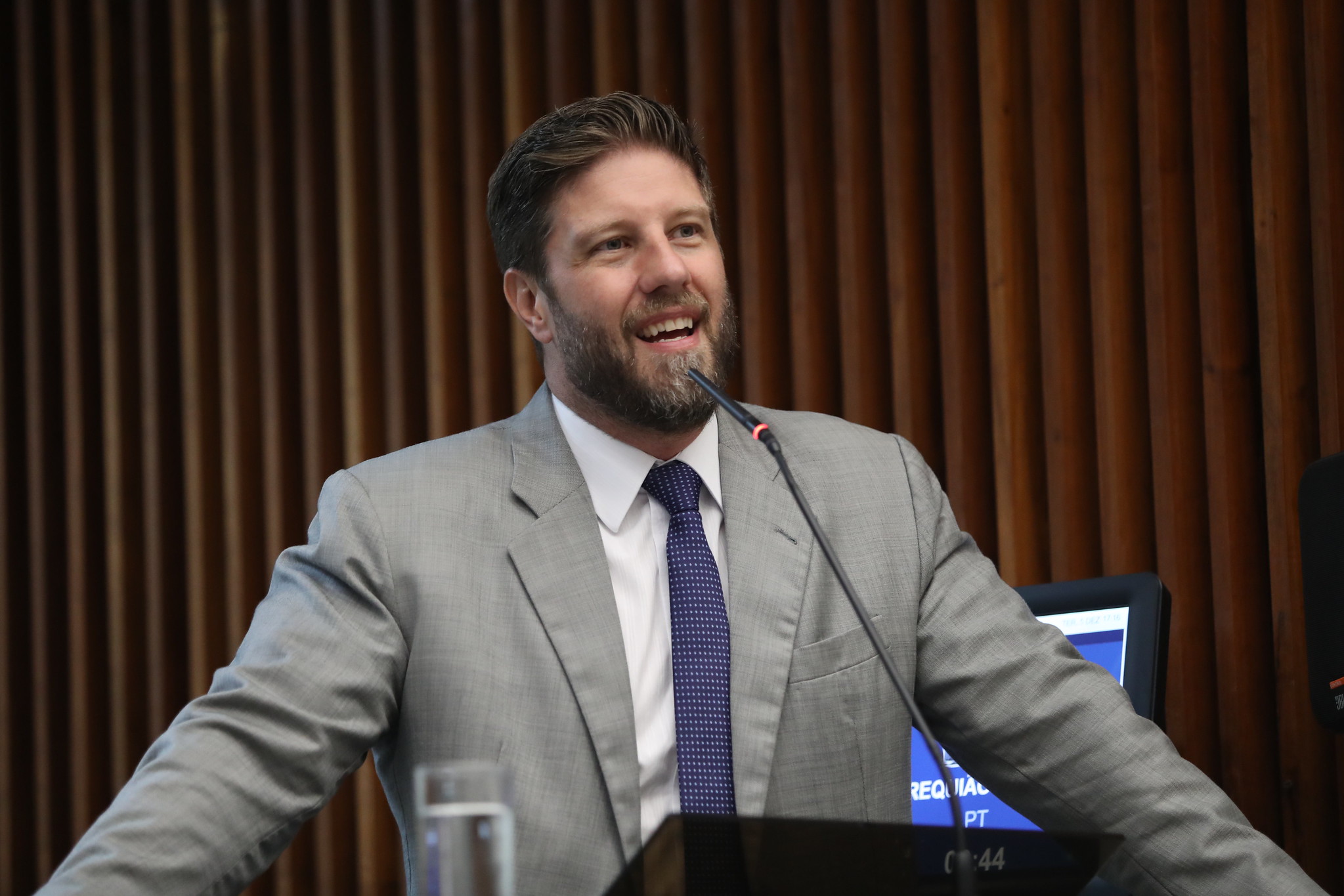 Requião Filho fez o pedido de esclarecimentos ao MP-PR após o caso de corrupção envolvendo o presidente da Alep