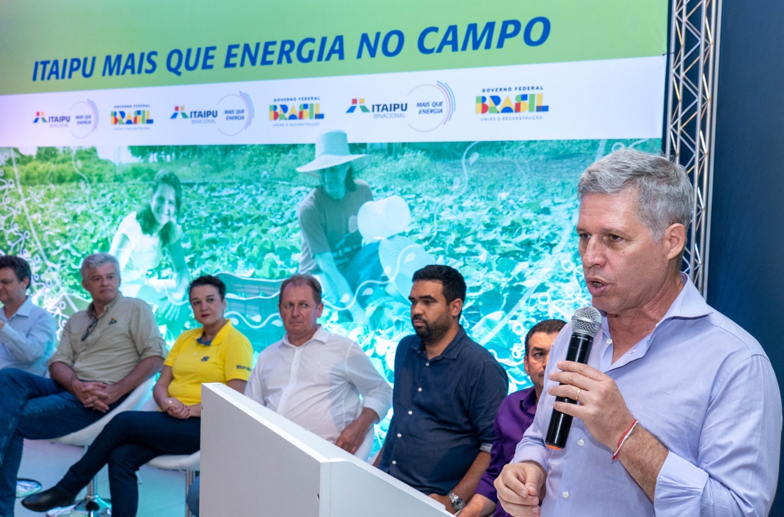 Ministro do Desenvolvimento Agrário e Agricultura Familiar, Paulo Teixeira, no Show Rural, em Cascavel (PR).