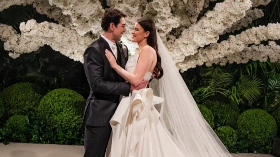 Bruno Dantas em seu casamento com Camila Camargo