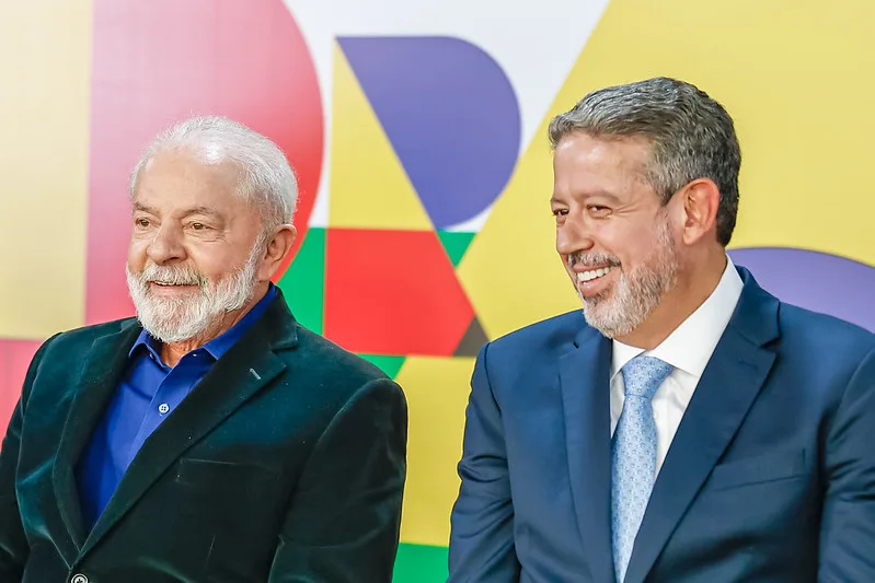 Lula - Arthur Lira - Câmara - Congresso - Senado - PT