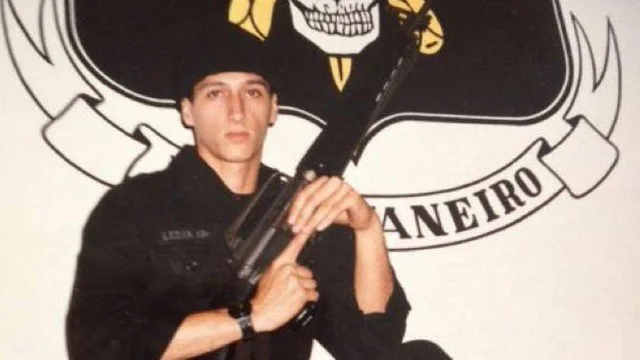 Ronnie Lessa, ainda nos tempos do Bope, onde atuou nos anos 1990.