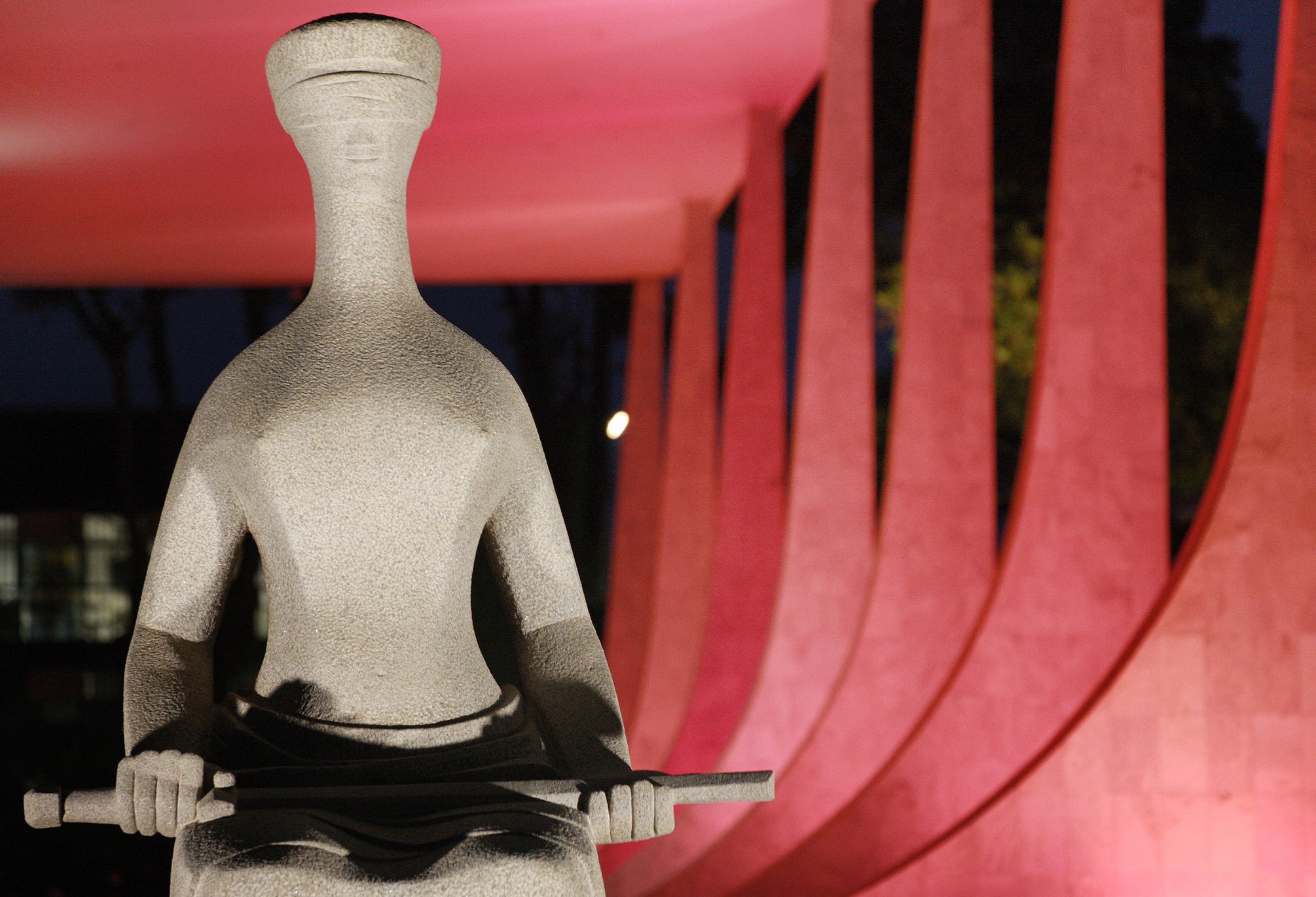 Supremo Tribunal Federal volta a julgar regras do foto privilegiado a partir de 12 de abril.