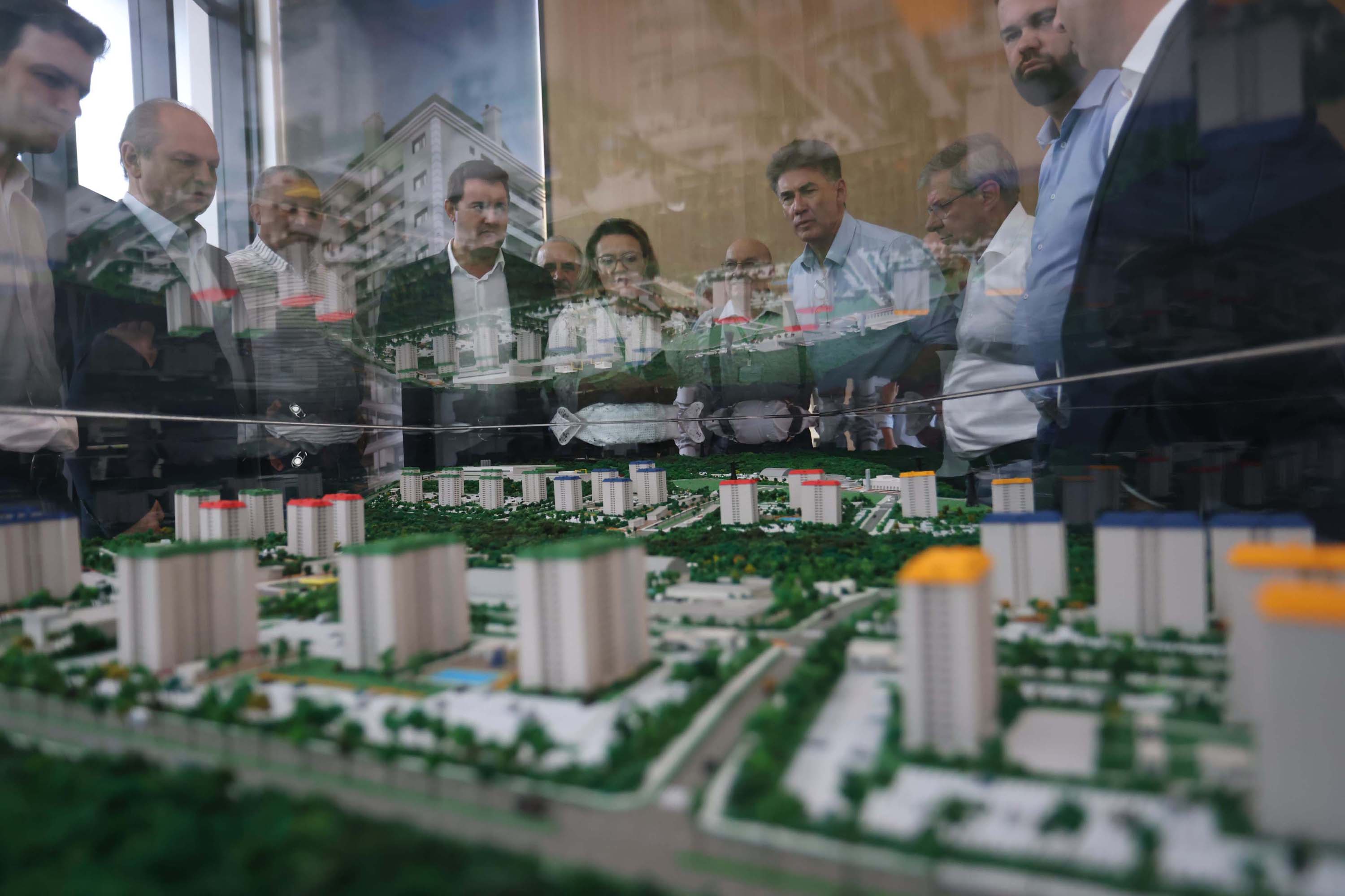 Maquete das unidades habitacionais a serem construídas pela fábrica de prédios em Cascavel (PR).