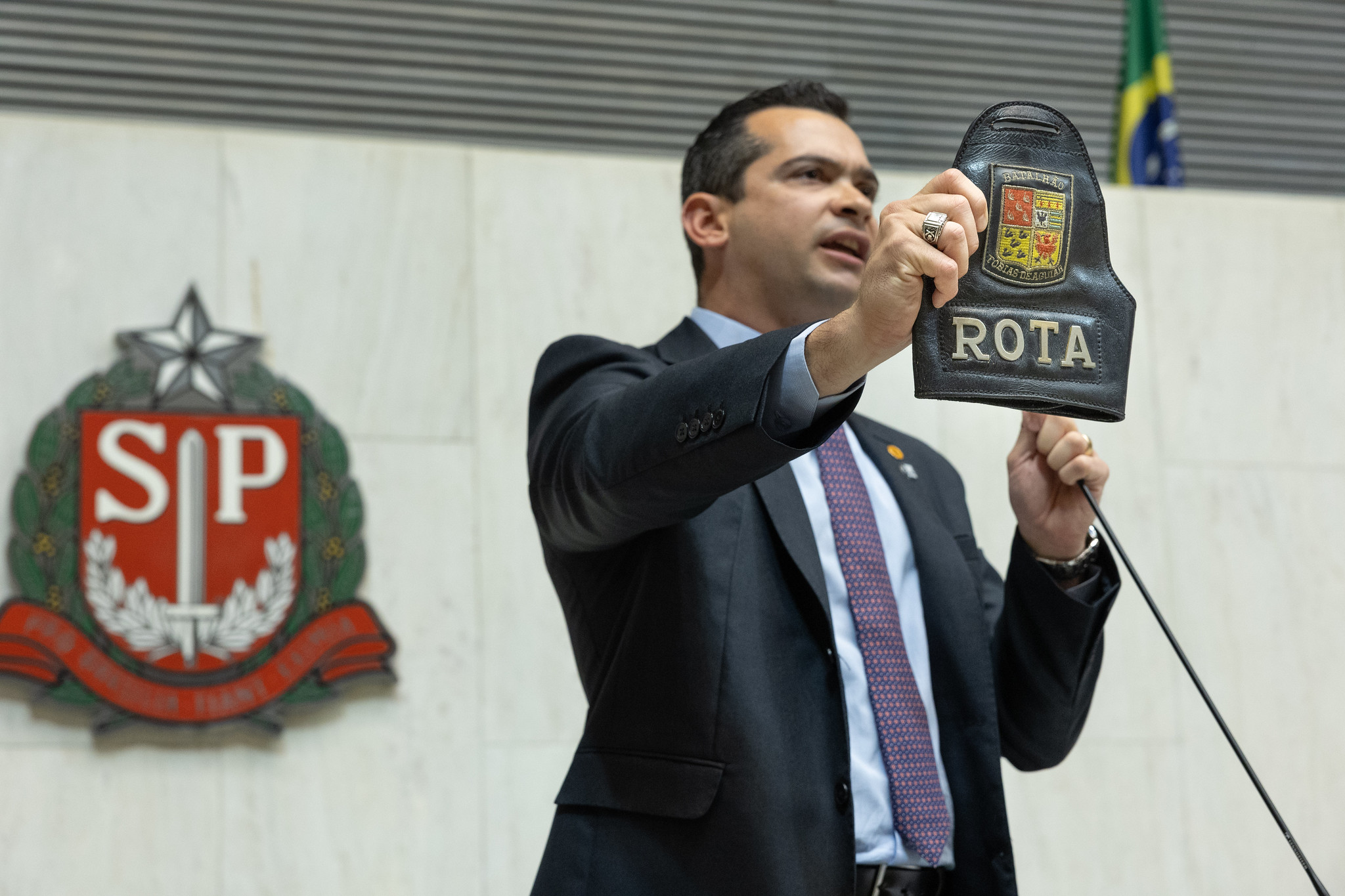 Para o deputado Capitão Telhada, protestos contra a PM não condizem com o apoio demostrado pelo &#8220;cidadão de bem&#8221;