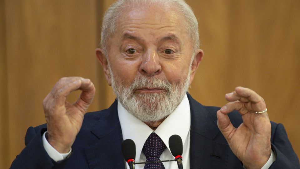 Desaprovação de Lula cresce entre as mulheres