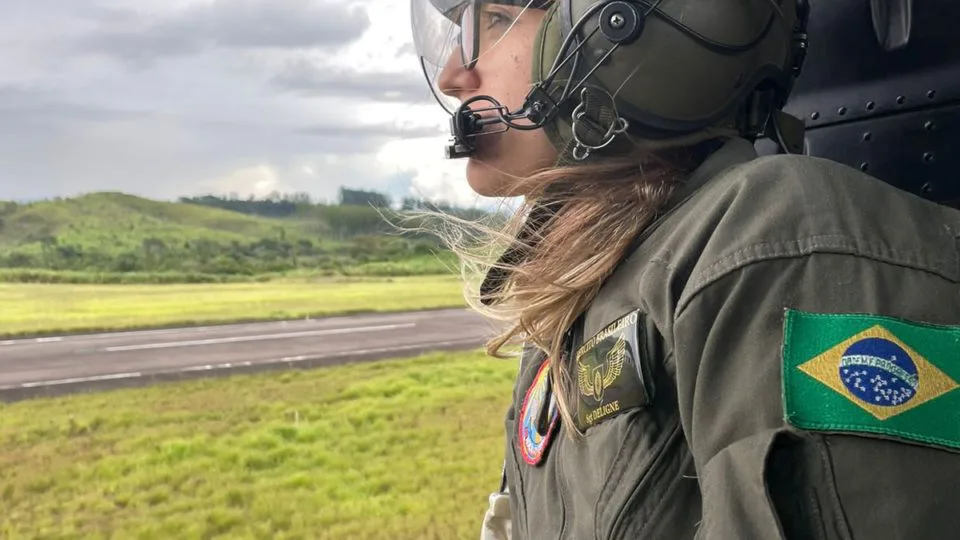 Exército - Forças armadas - Mulheres