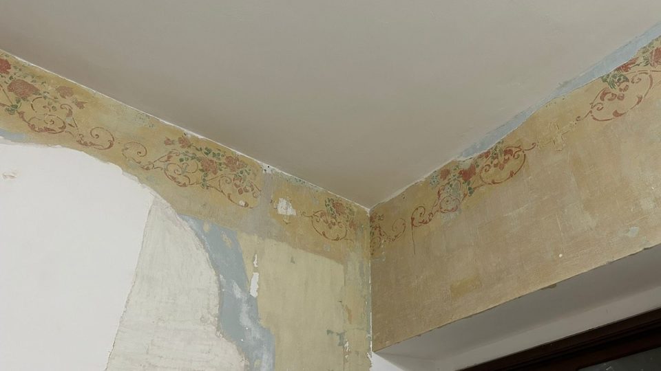 Pinturas foram encontradas durante reforma da Igreja da Ordem.