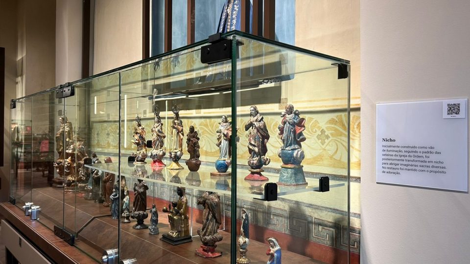Há mais de 1,5 mil peças de arte religiosa no acervo do museu.