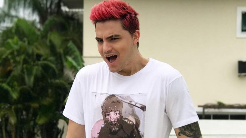 Felipe Neto defende controle das redes sociais contra “extremadireita”
